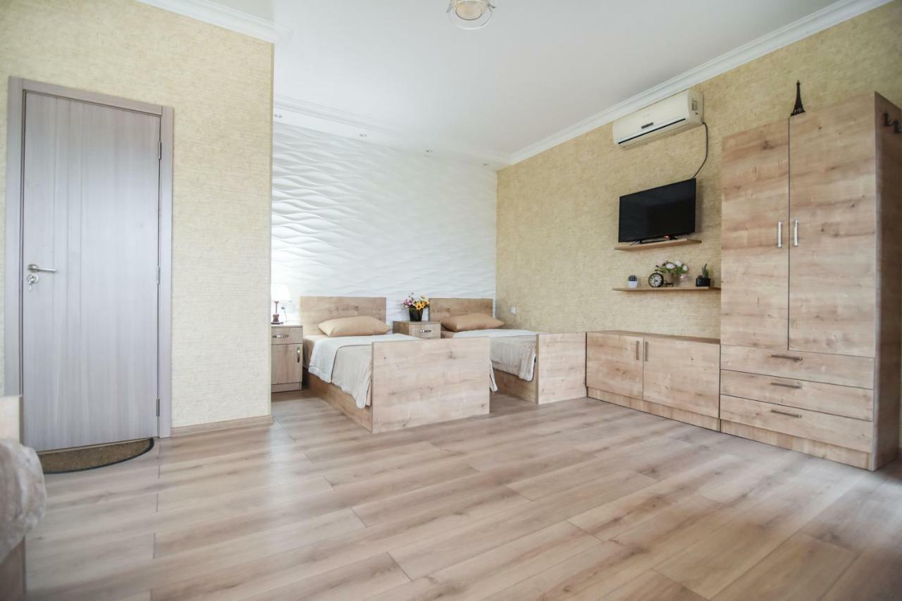 Apartamenti Laliashvilebi'S Wine Cellar Тбилиси Екстериор снимка