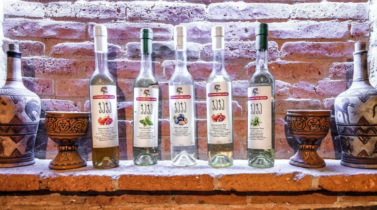 Apartamenti Laliashvilebi'S Wine Cellar Тбилиси Екстериор снимка