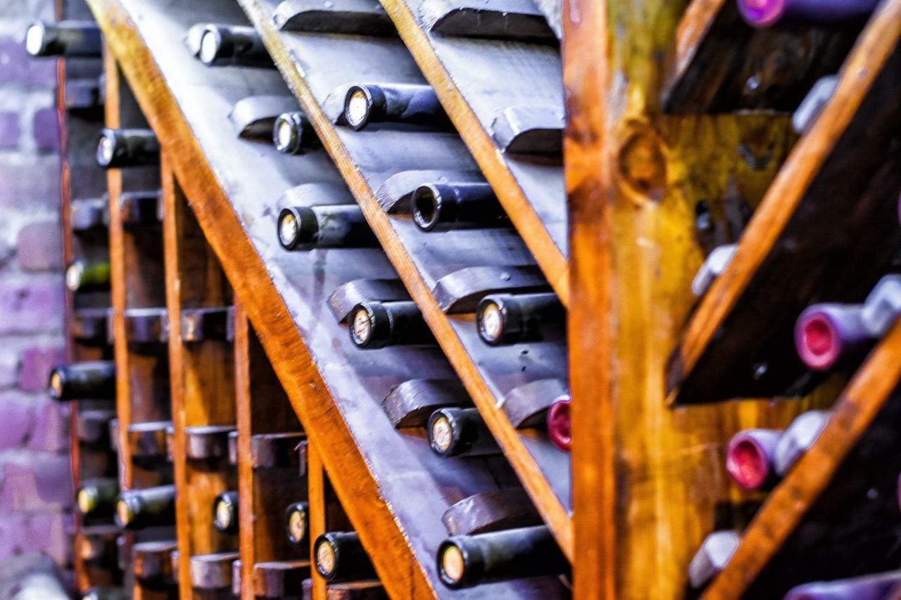 Apartamenti Laliashvilebi'S Wine Cellar Тбилиси Екстериор снимка